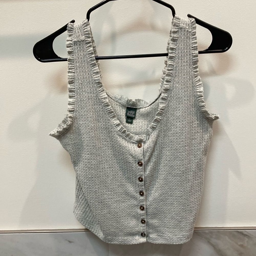 Gray cropped tank top